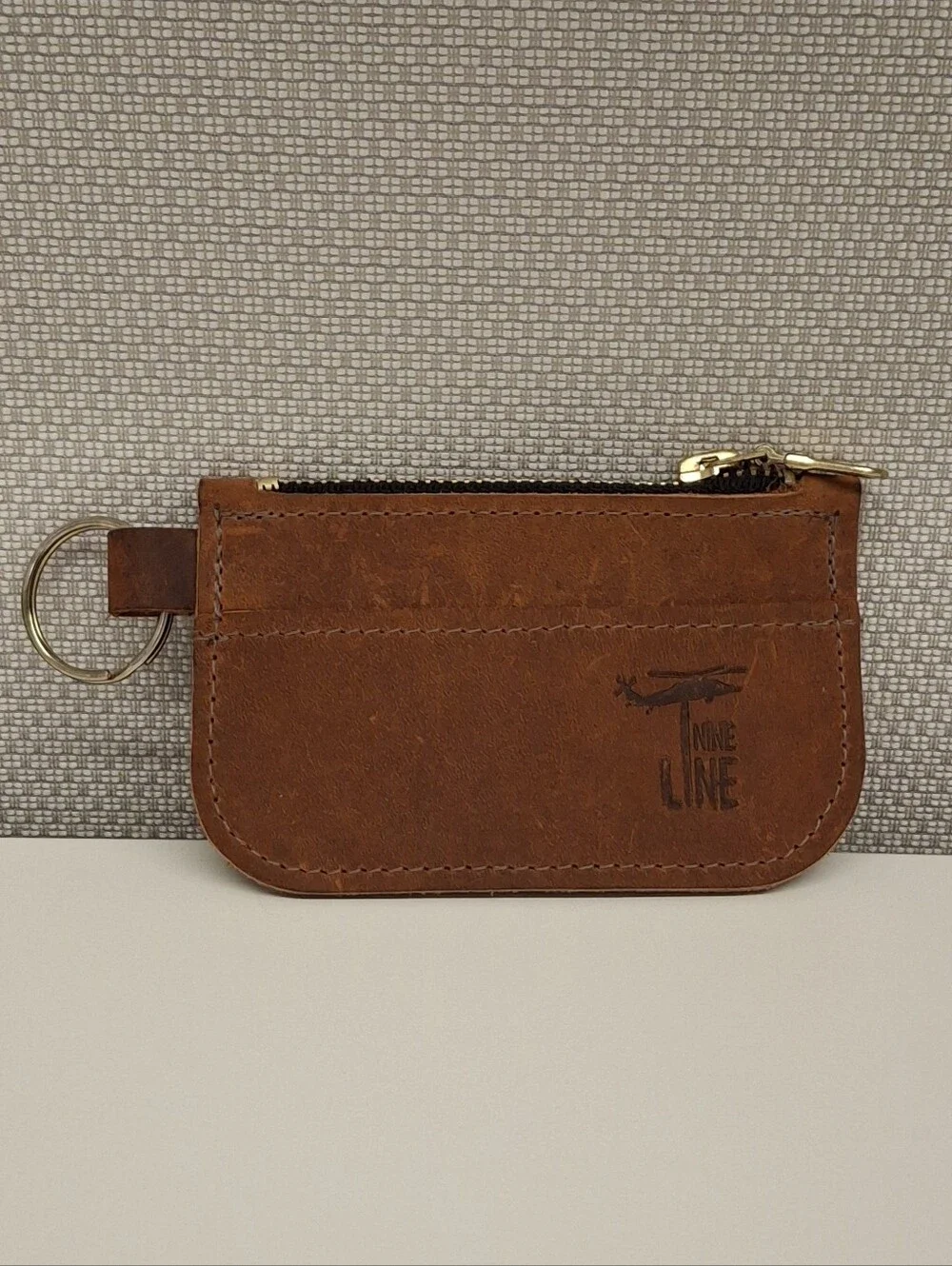 NINE LINE Leather Key Chain/Change Holder